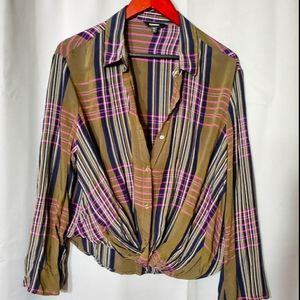 Lightweight plaid shirt with bell sleeves
